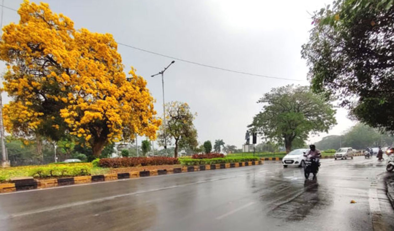 Scattered thundershowers bring relief to Hyderabad; IMD warns of heavy rains