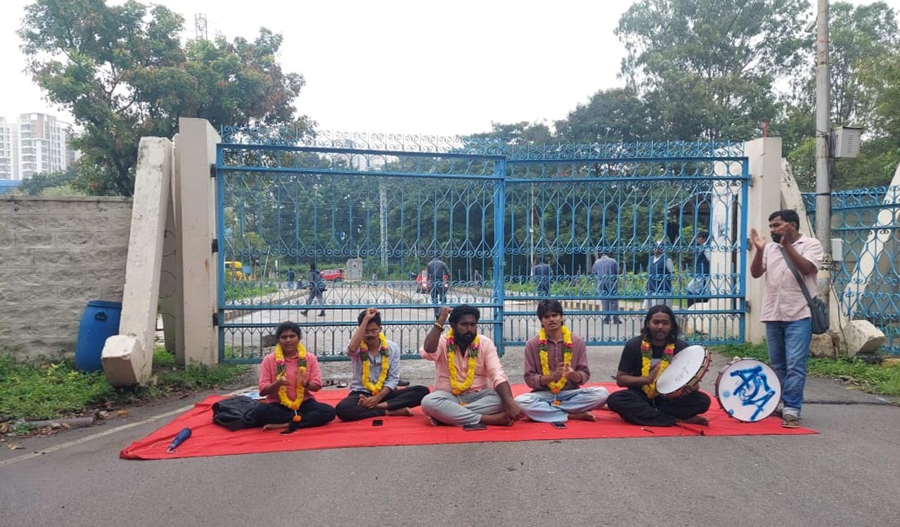 UoH students begin hunger strike over Students union dissolution