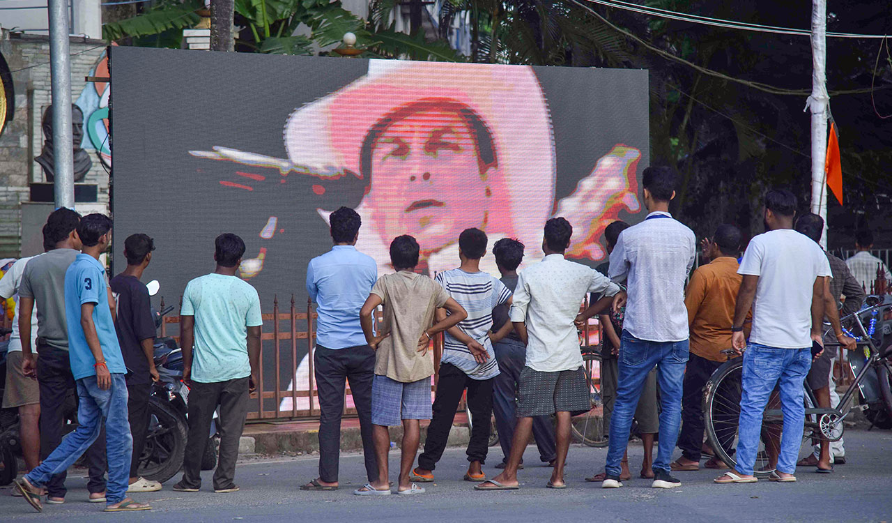 Thousands pay tribute to Zubeen Garg at Guwahati stadium