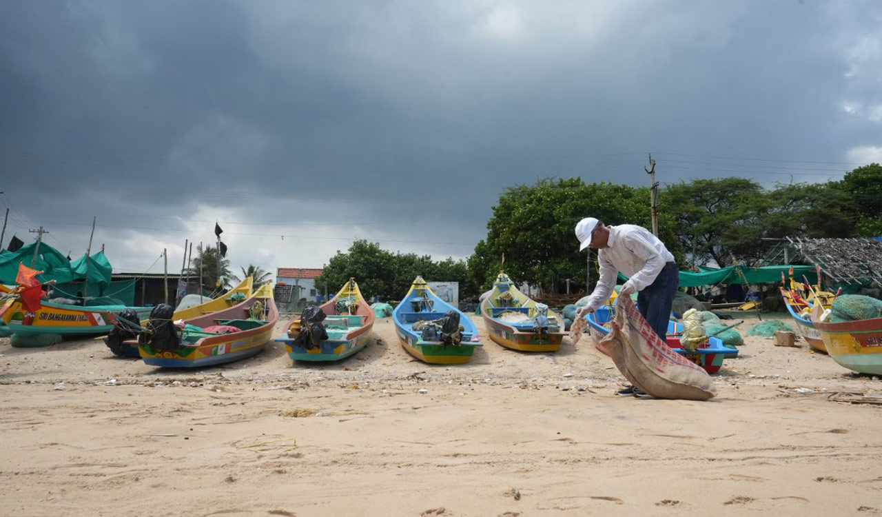 Int’l Coastal Cleanup Day: AWCS clears over 1.6 tonnes of waste from Kothapatnam beach