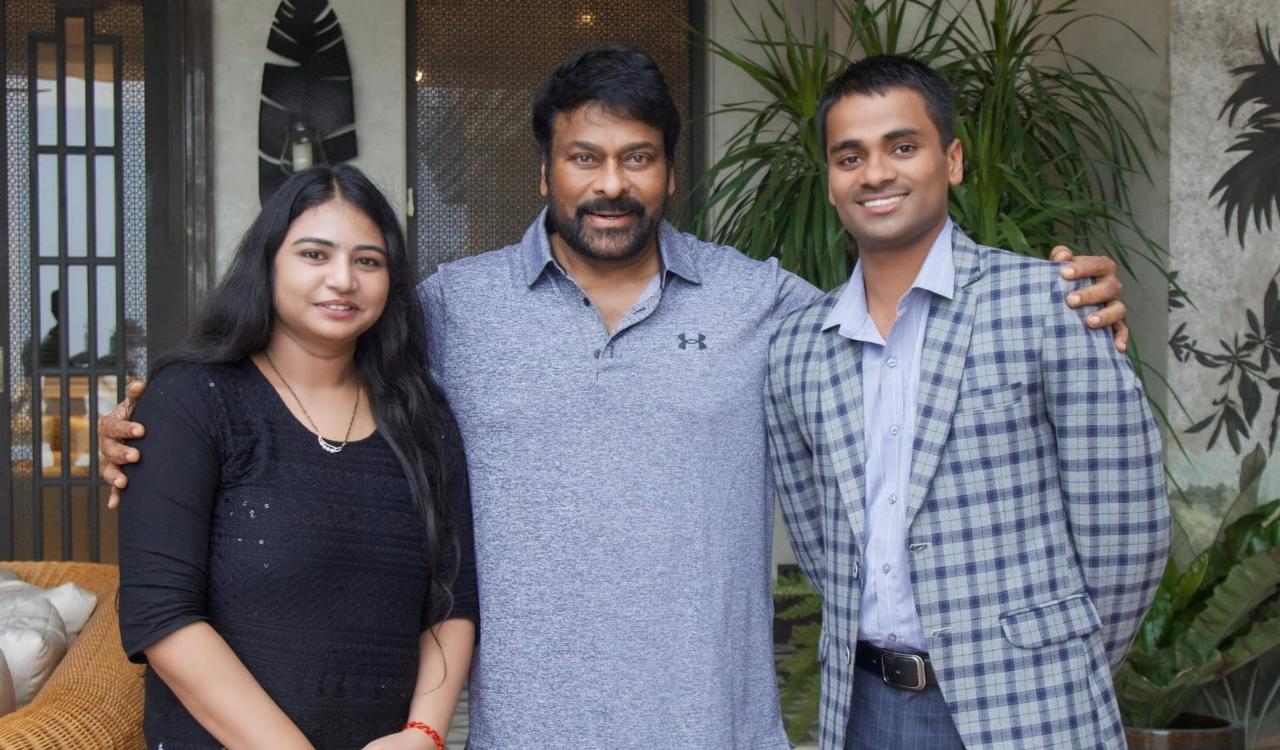 Chiranjeevi says he feels humbled that Kirti Chakra winner Malla Ramgopal Naidu is his fan!