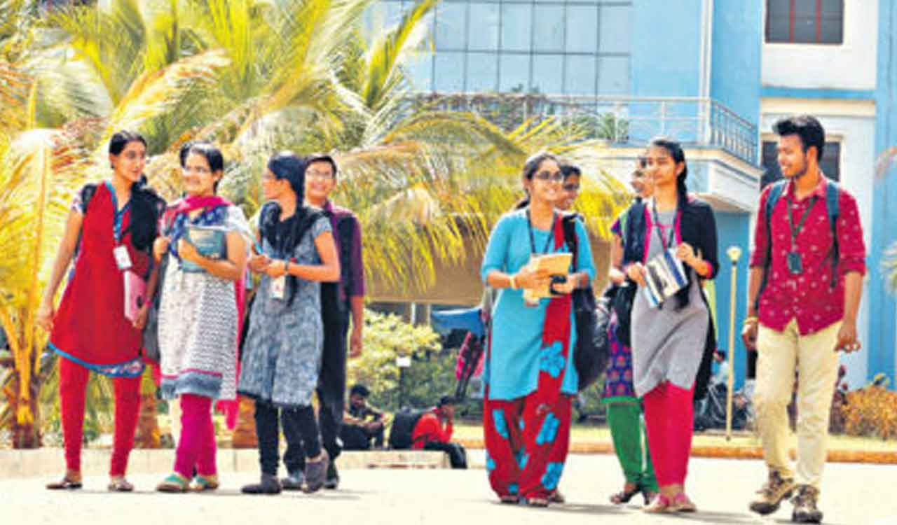 TG private colleges to intensify protest over delay in fee reimbursement, call Sept 15 ‘Black Day’