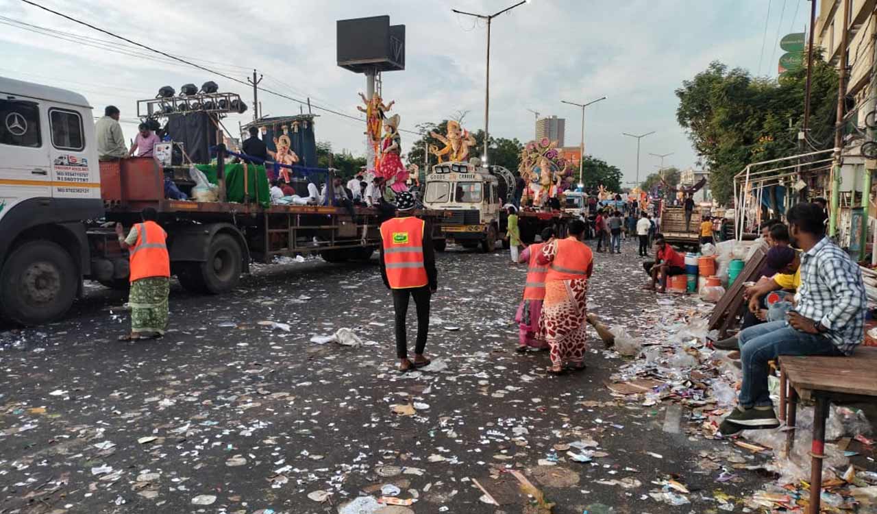 Hyderabad: GHMC launches citywide cleanup after Ganesh immersion