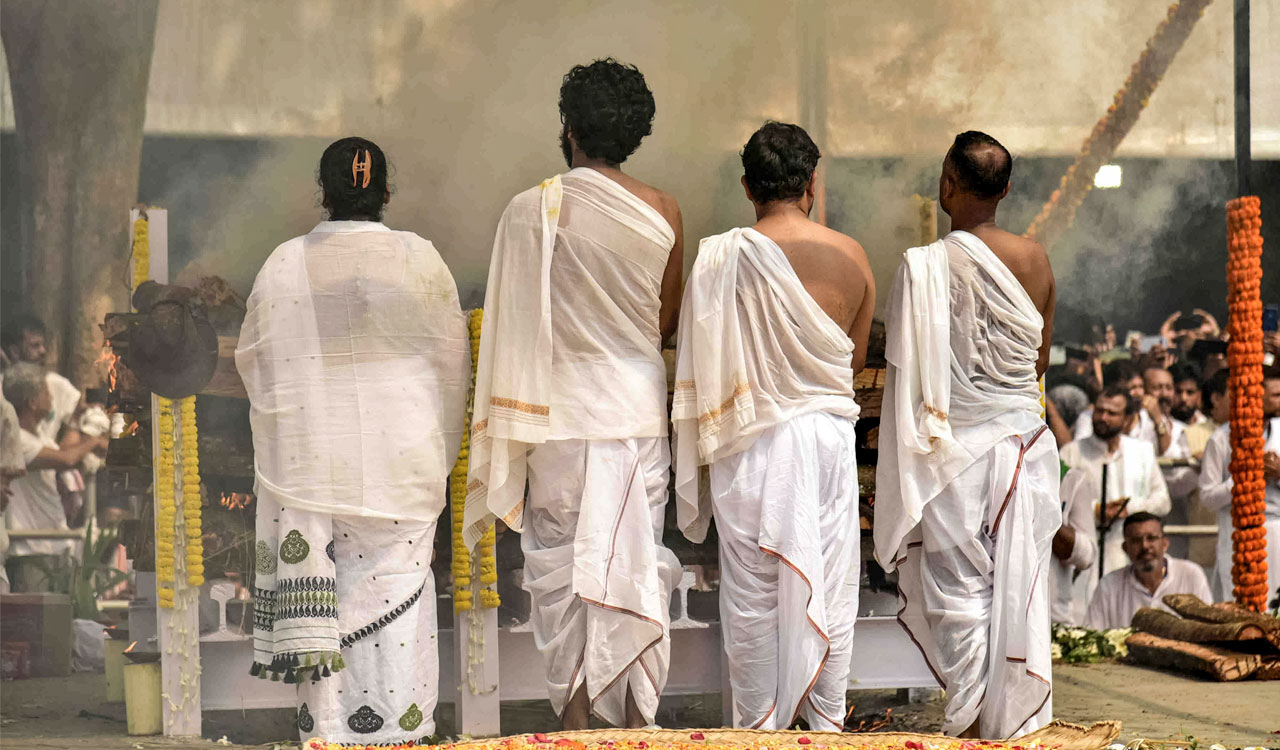 Assam bids emotional goodbye to singer Zubeen Garg with State honours