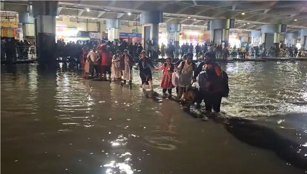 Watch: MGBS flooded as Musi swells, passengers stranded in Hyderabad