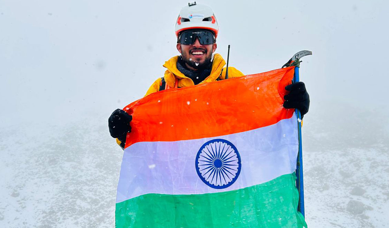 Telangana teen Yashwanth scales Mount Reo Purgyil, Himachal’s highest peak