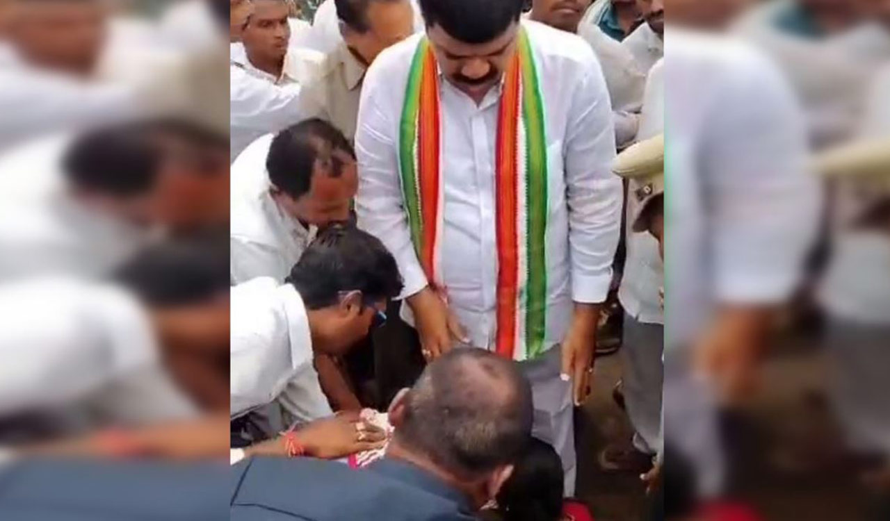 Kothagudem: Podu farmer falls at MLA’s feet after cotton crop uprooted by forest officials