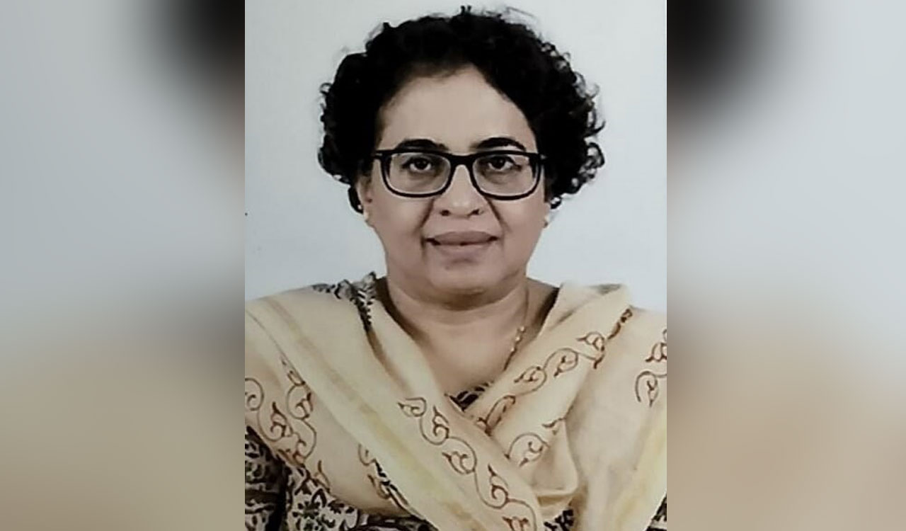Dr Veena Kumari Dermal assumes charge as Chief Postmaster General of Telangana Circle