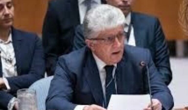 The UN Security Council met urgently after Estonia accused Russian jets of intruding into its airspace. Russia denied the claim, while members urged restraint to prevent escalation amid the ongoing Ukraine conflict.