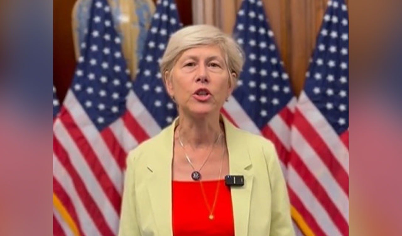 Congresswoman condemns Charlie Kirk’s murder, says ‘violence has no place in the country’