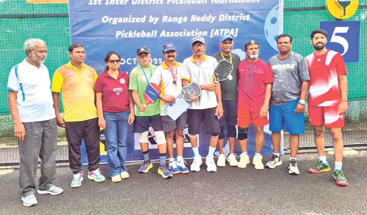 Sports Brief: Raunak bags ‘triple crown’