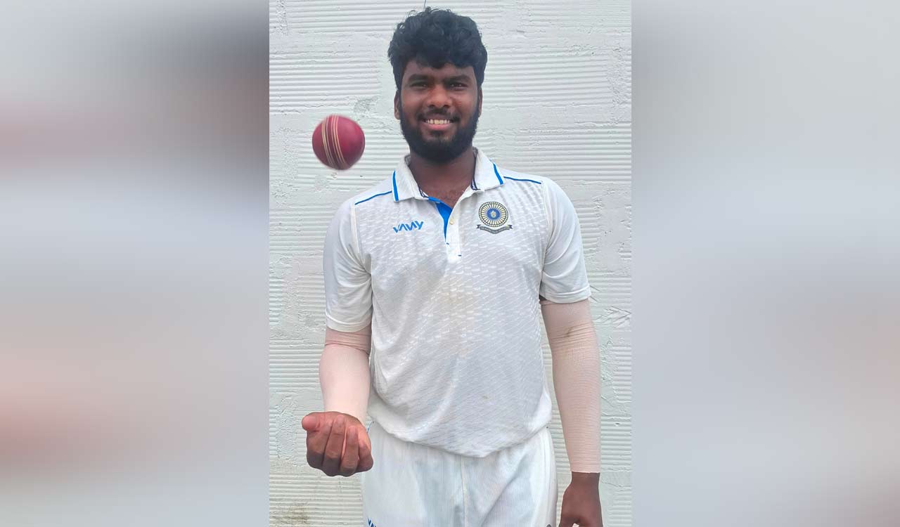 Aditya Reddy’s five-wicket haul helps Andhra gain first-innings lead against Saurashtra