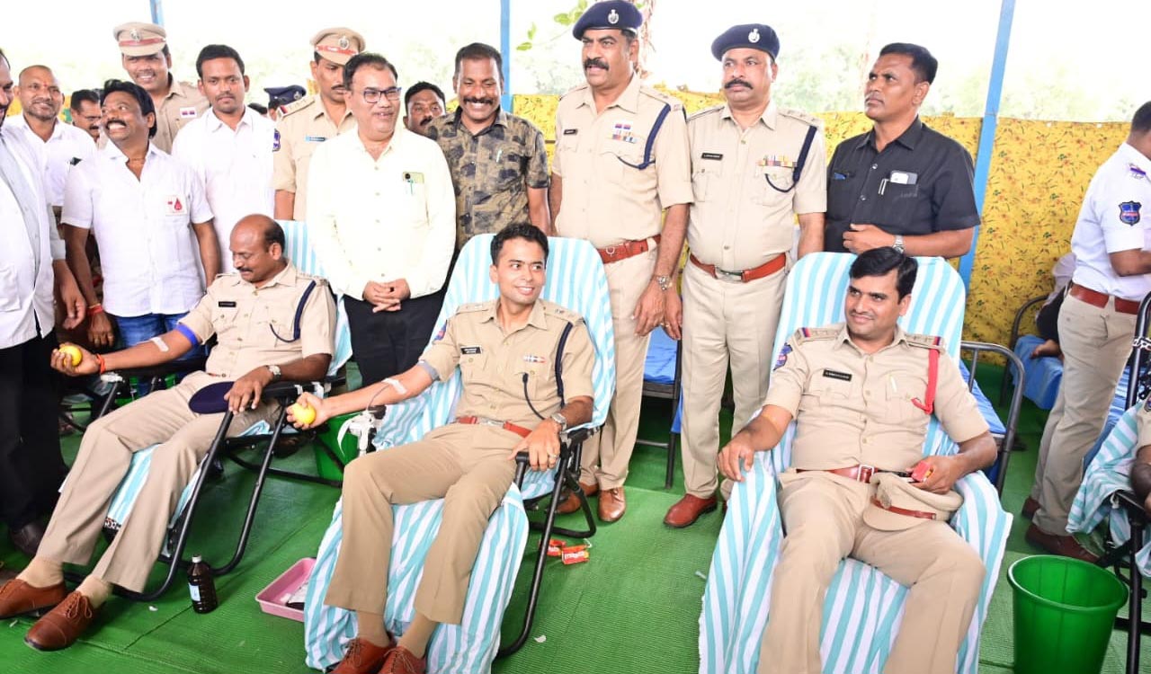 Adilabad police collect 817 units of blood in camp