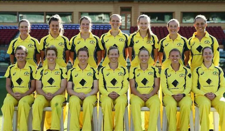 Australia march into semifinals unbeaten, reaffirm World Cup dominance