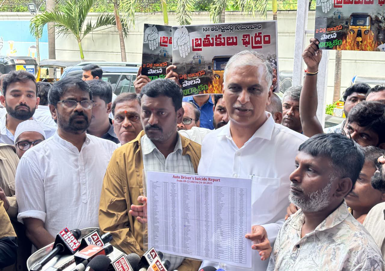 Auto drivers pour out anguish as BRS leaders ride with them in Hyderabad