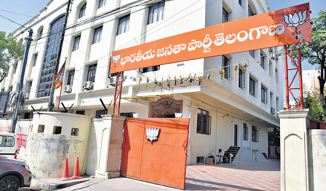 Telangana BJP meet exposes rift ahead of Jubilee Hills bypoll