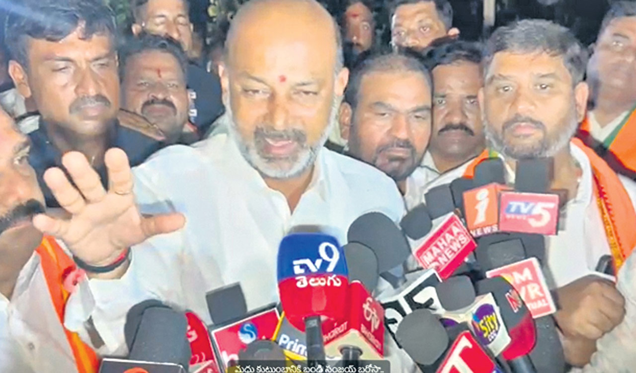 Bandi Sanjay calls party leader Madhukar’s suicide a ‘murder’ by Congress