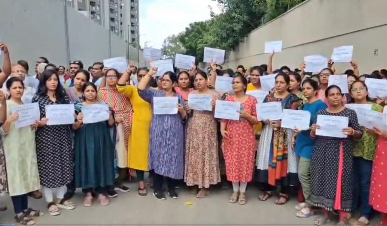 Watch: Locals oppose Muslim graveyard proposal at Erragadda in Hyderabad