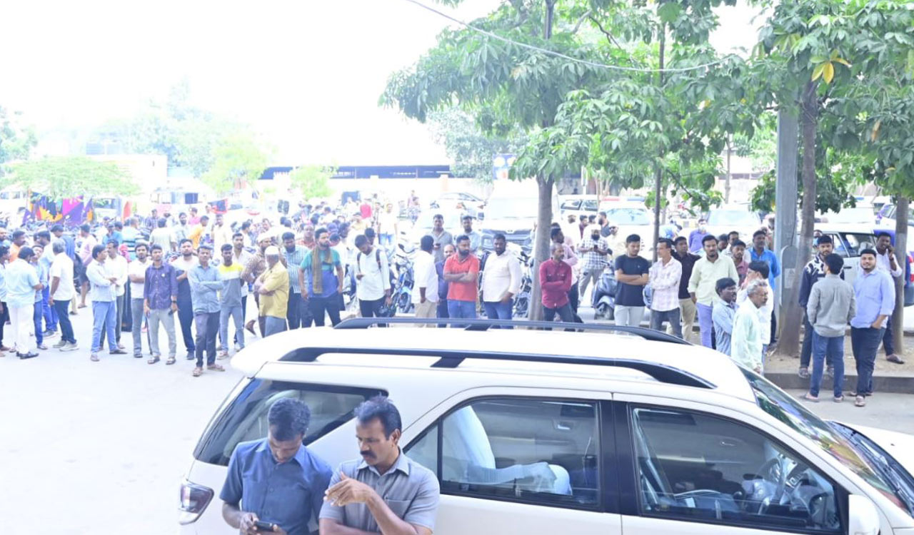 Constable murder accused attempts escape from hospital, killed in encounter in Nizamabad