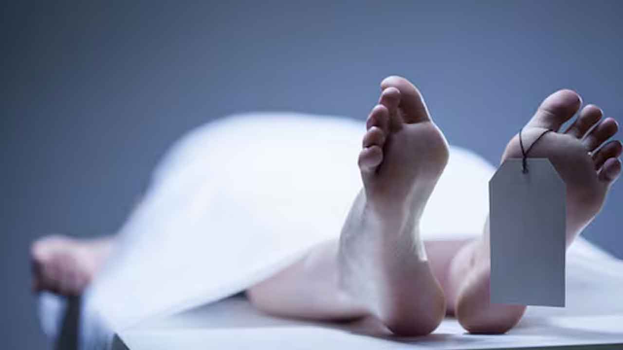 Minority residential school student killed in road accident in Karimnagar