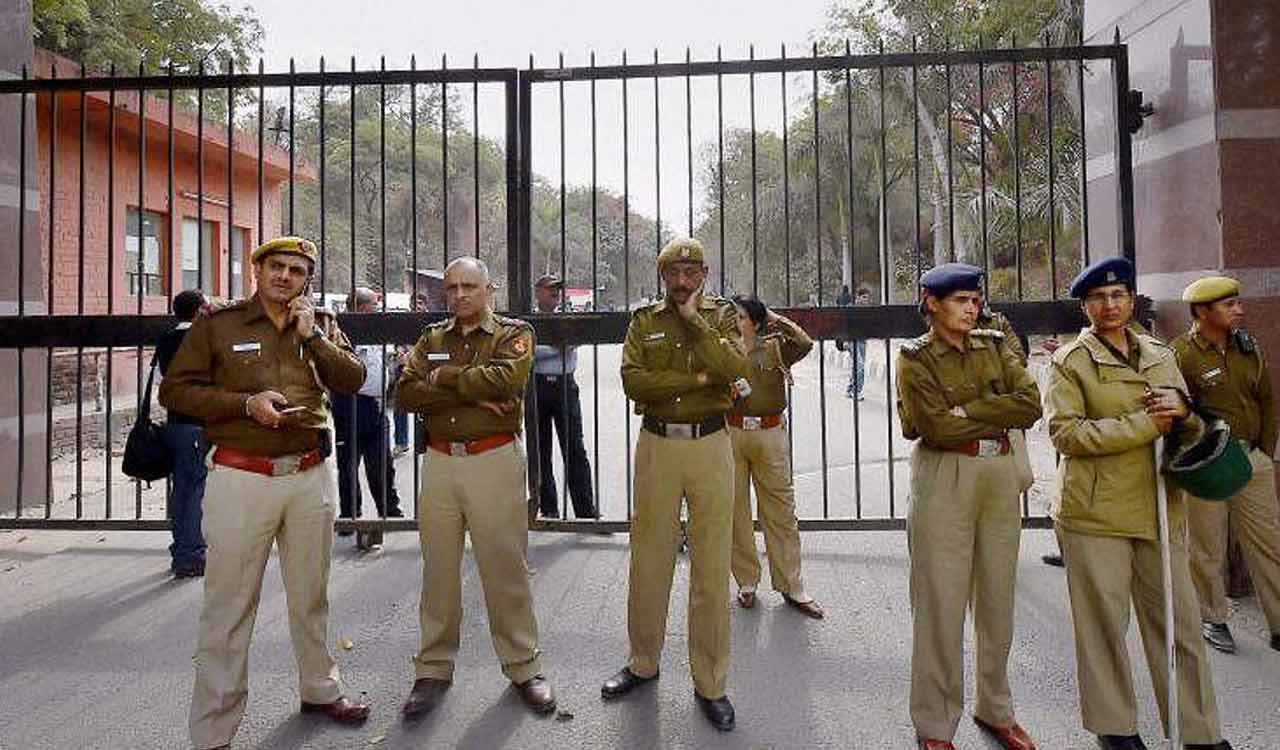 Delhi Police arrests 2 suspected ISIS operatives plotting attack in capital