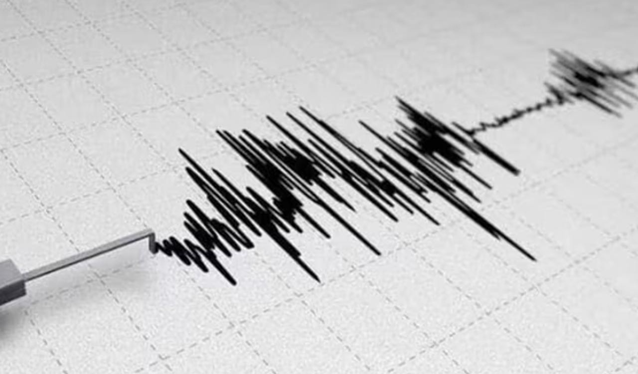 Magnitude 6.1 earthquake hits western Turkiye, 22 injured as damaged buildings collapse