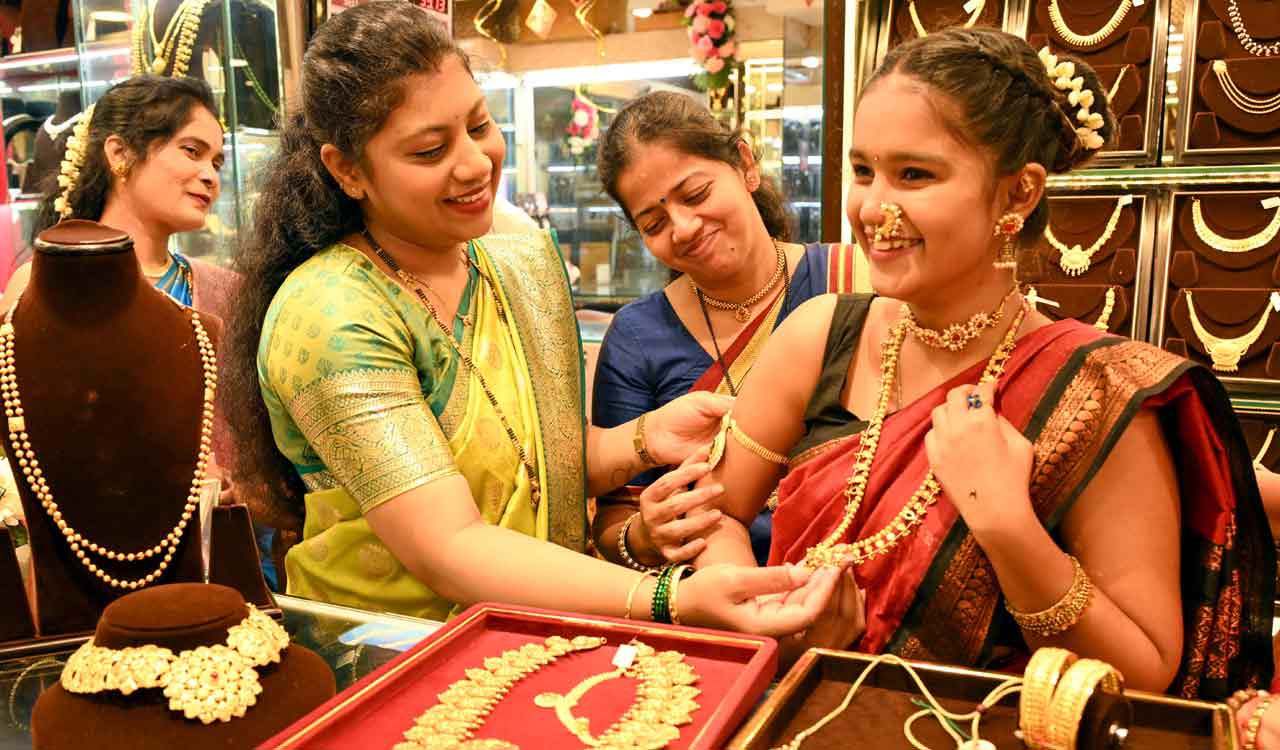 Preços do Ouro Disparam para Novo Recorde Antes do Diwali: Entenda a Explosão!