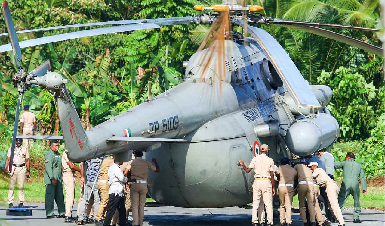 IAF helicopter carrying President Murmu gets stuck in wet concrete at temporary Kerala helipad