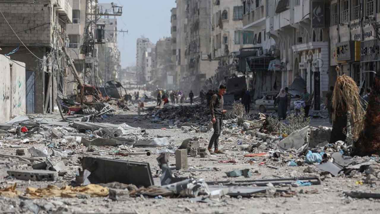 Israel identifies body of hostage as major; Gaza crossing remains closed