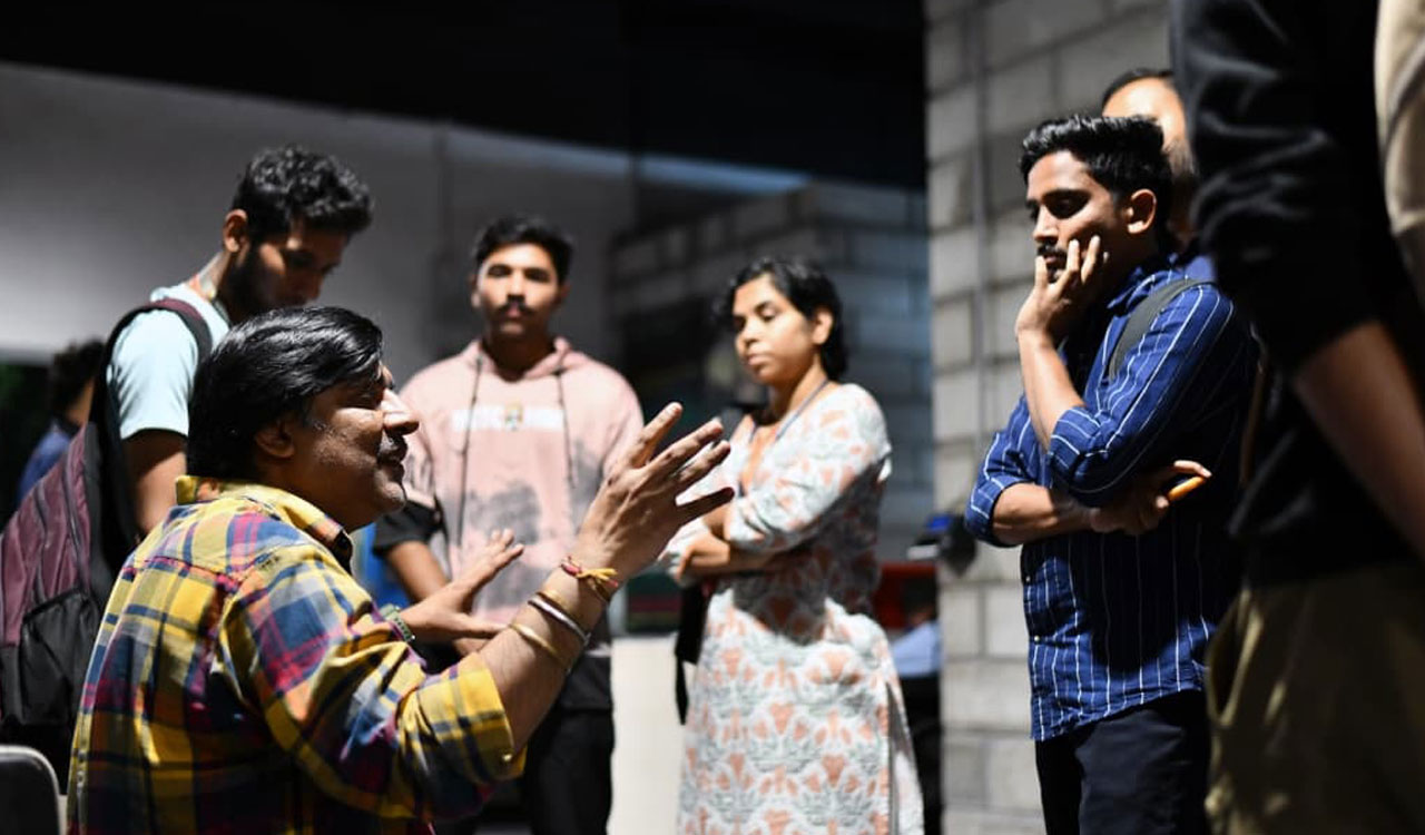 Film director Kannan holds masterclass for ACFM students in Hyderabad