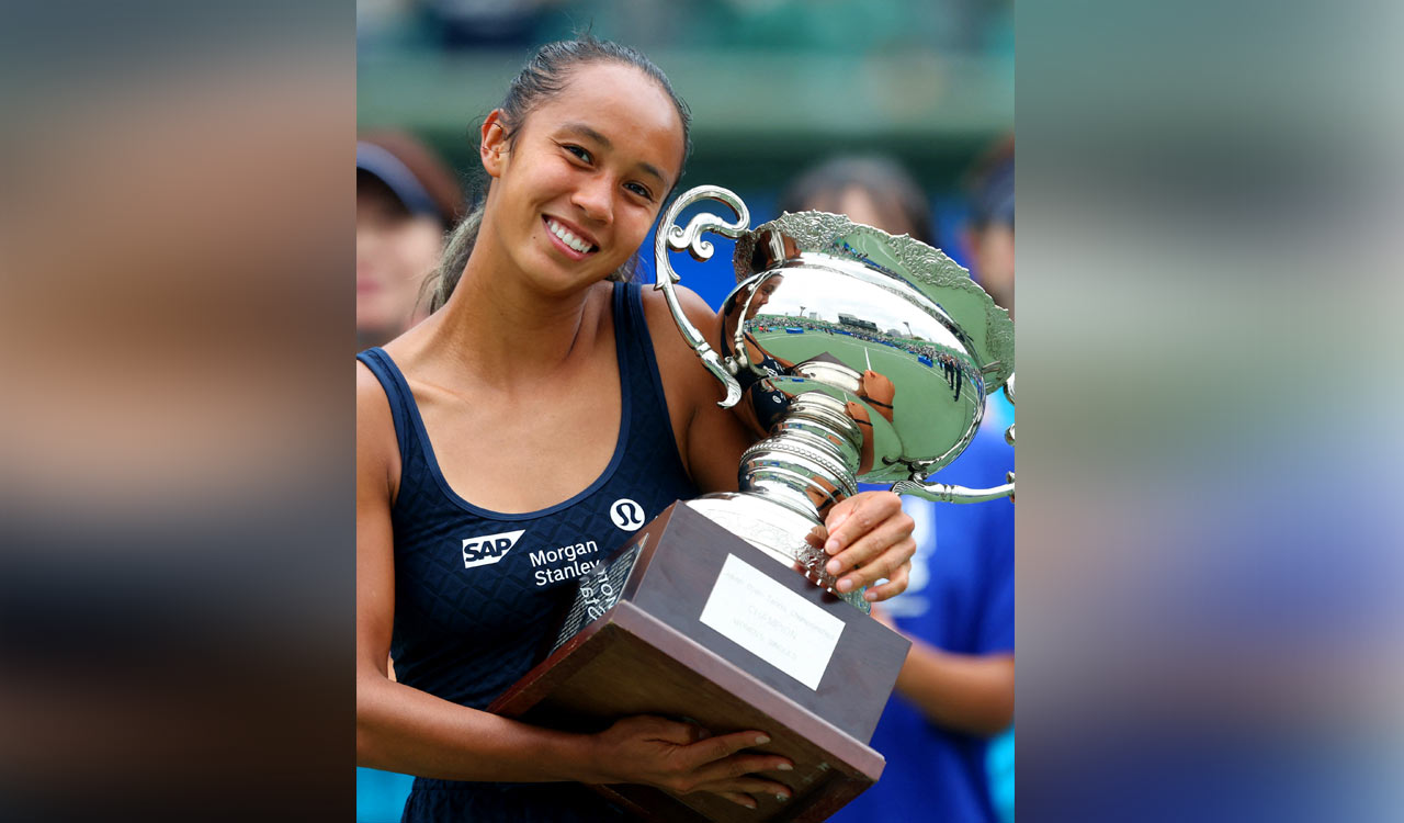 Leylah Fernandez captures Japan Open title with hard-fought win over Tereza Valentova