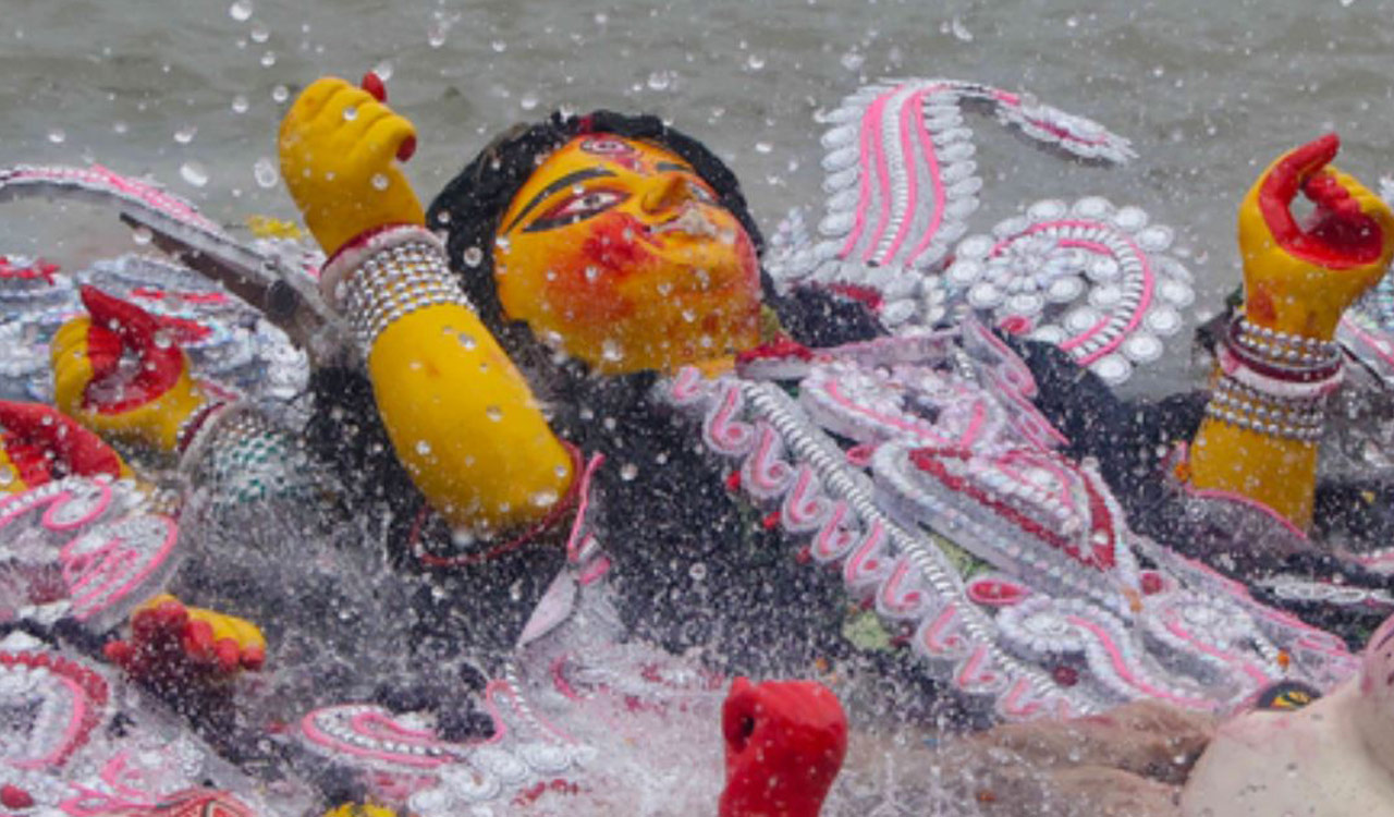 Durga immersion turns tragic in MP: 11 dead in Khandwa, 3 missing in Ujjain