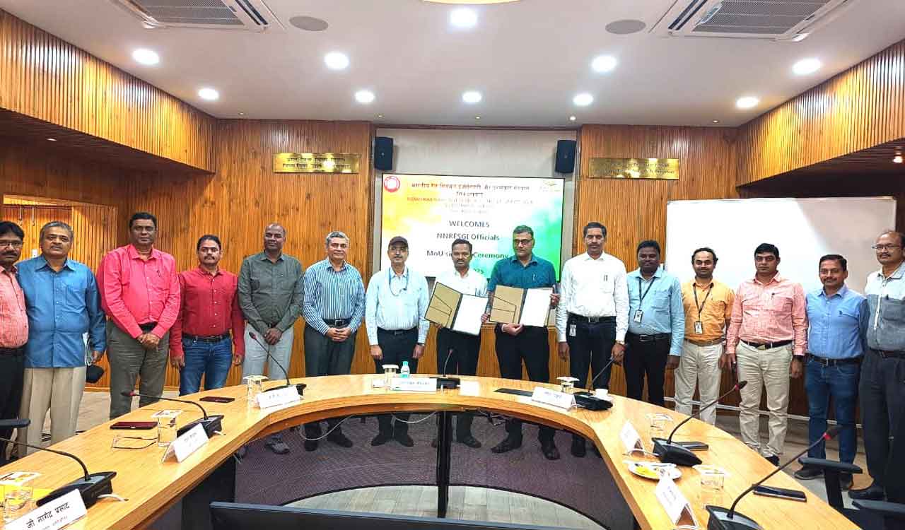 NNRESGI signs MoU with IRISET to boost skill development