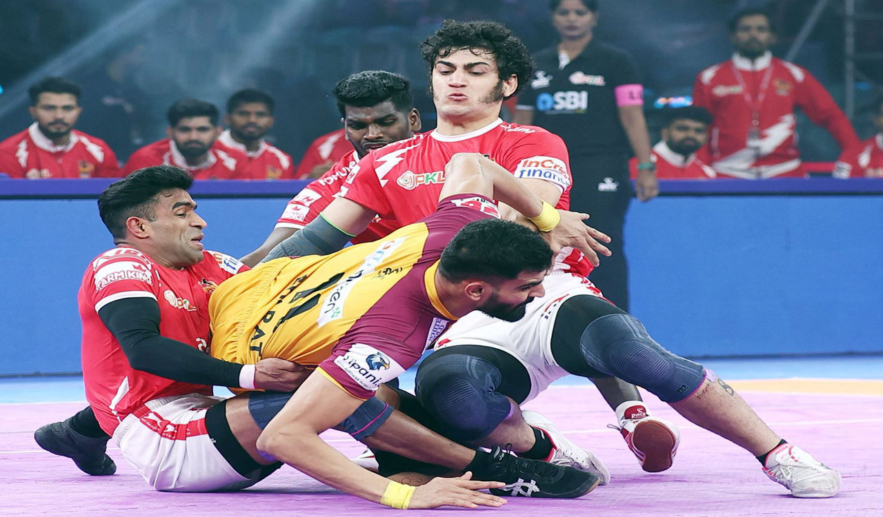 Telugu Titans Edge Past Gujarat Giants 30-25 in a Low-Scoring Thriller in PKL 12