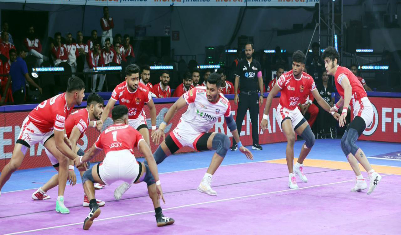 Bengal Warriorz edge past Dabang Delhi K.C. in a nail-biting 37-36 win