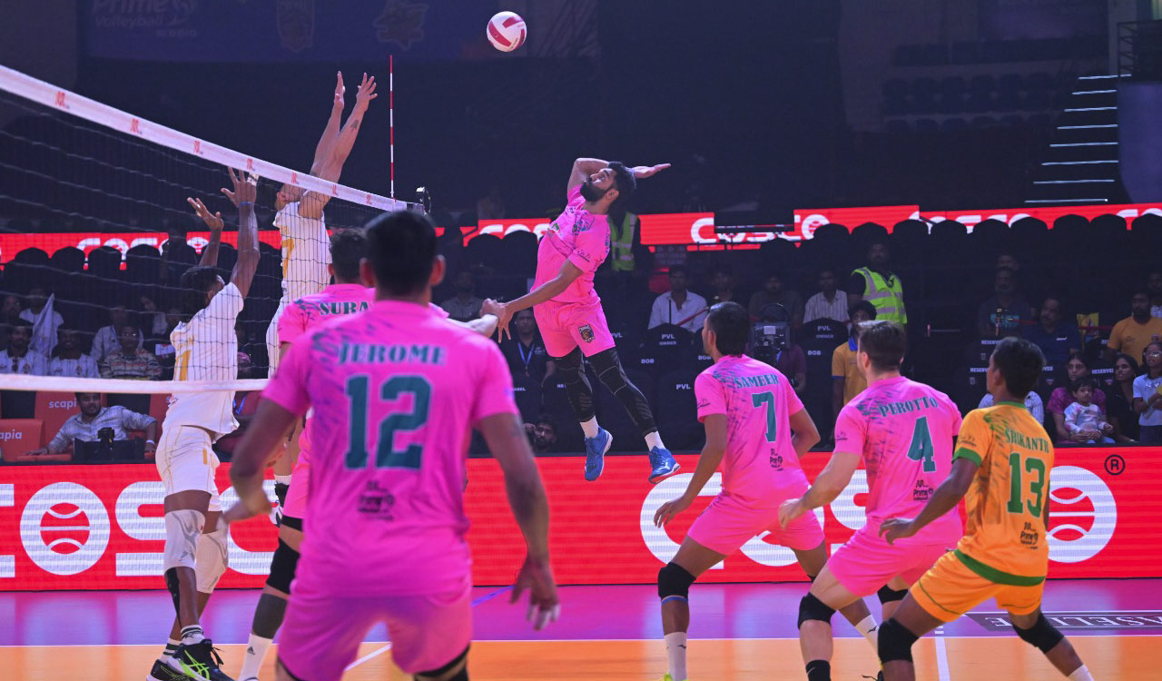 Chennai Blitz edge Ahmedabad Defenders in five-set PVL thriller