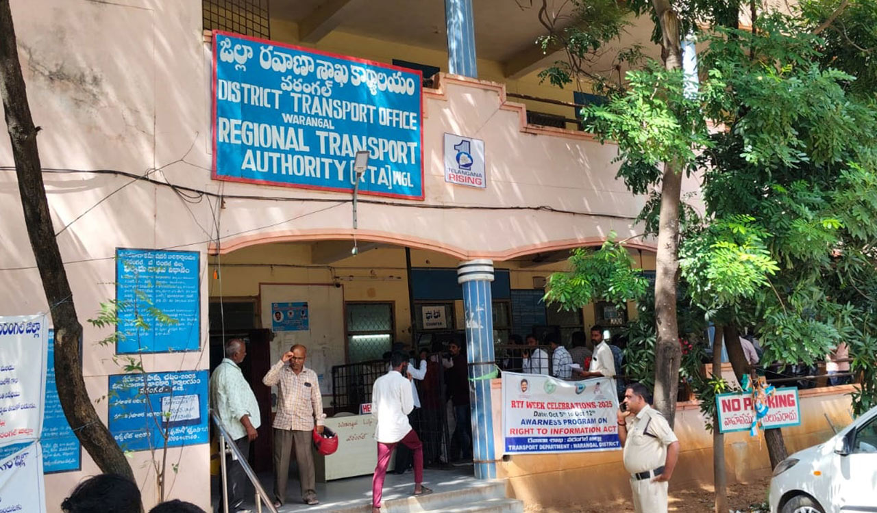 Fraudsters impersonate ACB, extort Rs 10 lakh from RTA officials in Warangal