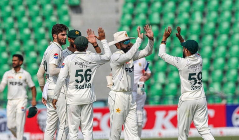 Noman’s 10-for, Afridi’s reverse swing give Pakistan famous win over South Africa