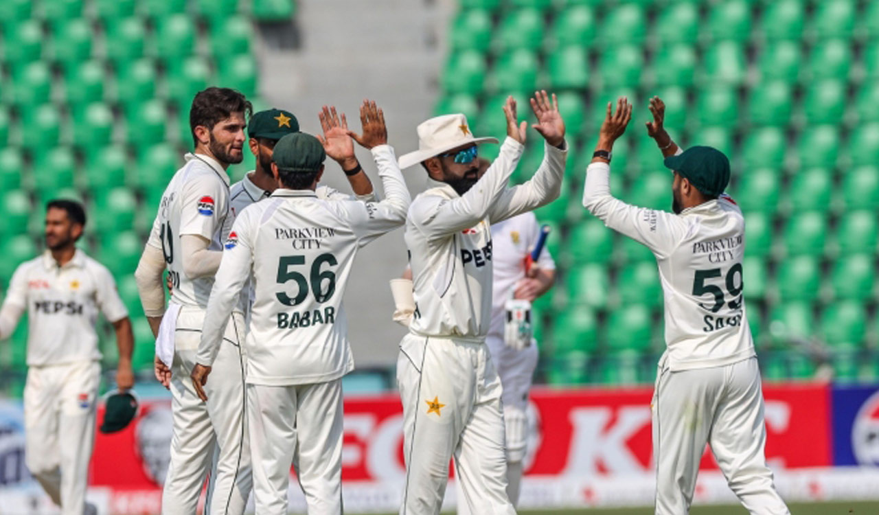 Noman’s 10-for, Afridi’s reverse swing give Pakistan famous win over South Africa