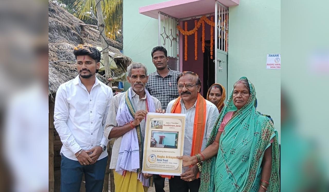 Sangareddy NGO builds house for Odisha’s ‘Tree Man’