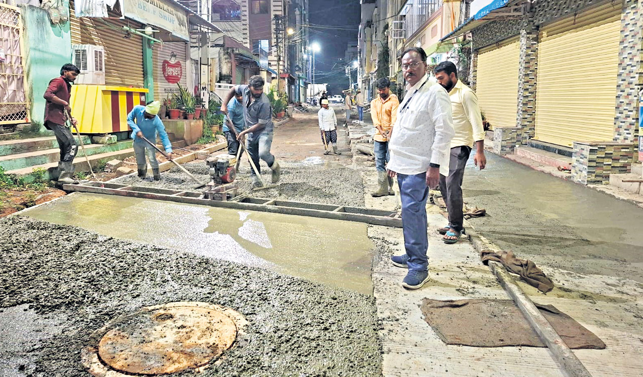 Over 14,000 potholes repaired in Hyderabad: GHMC