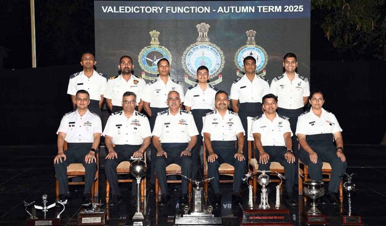 IAF’s Navigation, Weapon Systems courses conclude at Begumpet Air Force Station
