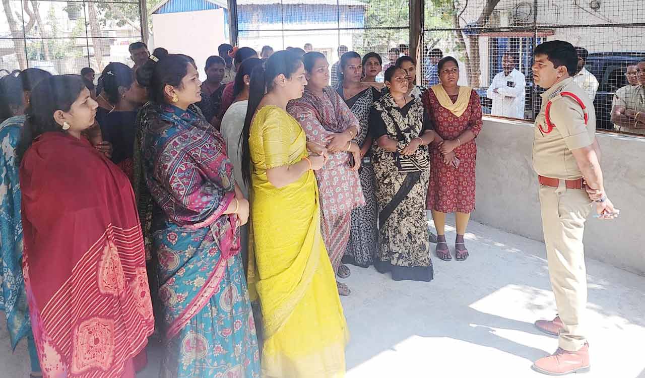 Ameenpur police counsel 60 transgenders over harassment complaints