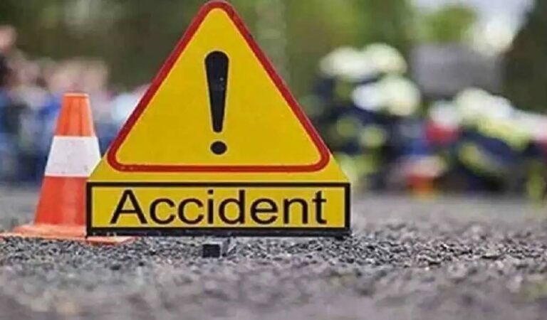 Speeding car crashes into shops in Macha Bolarum; driver injured