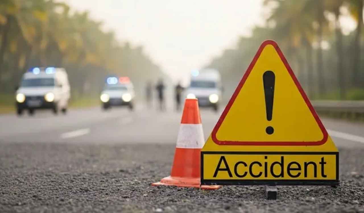 Five killed as two cars collide head-on in Andhra Pradesh