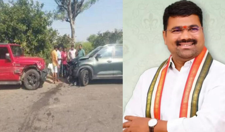 Choppadandi MLA’s convoy meets with accident in Jagtial