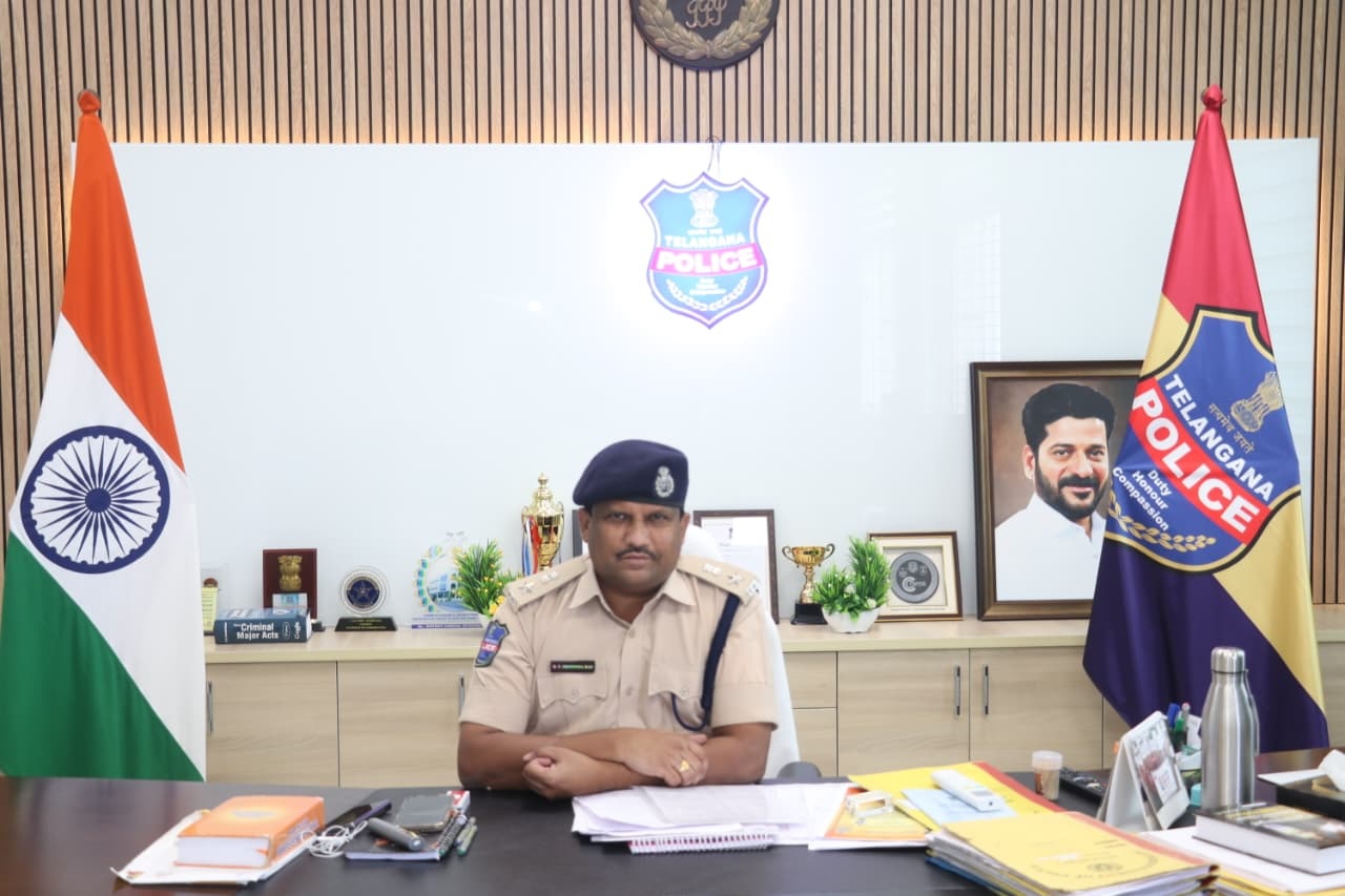 Medak Police to offer free coaching for competitive examinstions