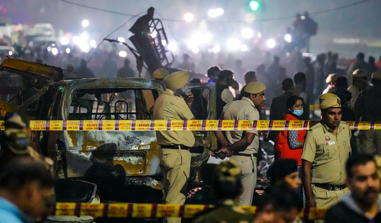 Delhi explosion: Nine dead, 20 injured near Red Fort, investigation ongoing