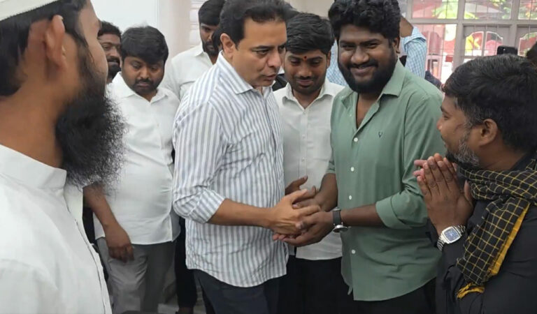 KTR calls for ‘Vidyarthi Ranabheri’ against Congress government’s failures in education sector