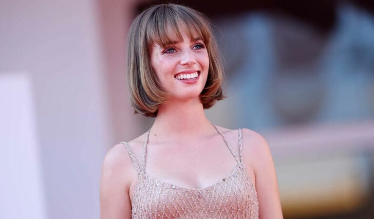 Maya Hawke wants to bridge Hollywood and Bollywood